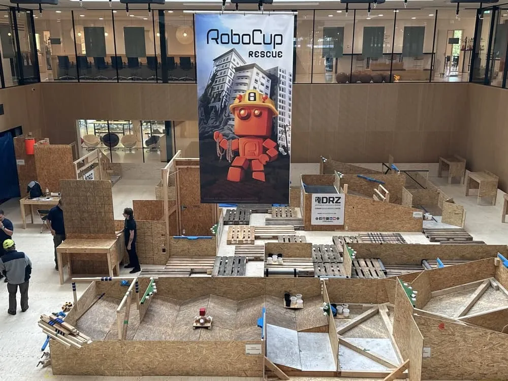 RoboCup rescue arena · CNRS archive